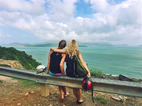13 Things That Inevitably Happen When You Travel With Your Best Friend ...
