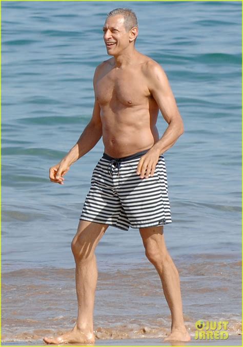 Jeff Goldblum S Shirtless Beach Body Is Far From Extinct At Photo My