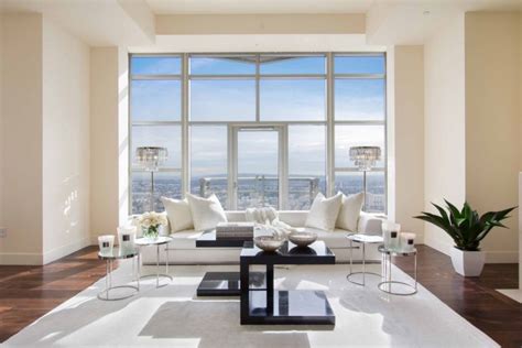 Exclusive Penthouse In The Carlyle Residences By Premier Stagers