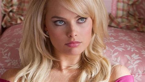 Why Margot Robbie Is So Pretty Explained