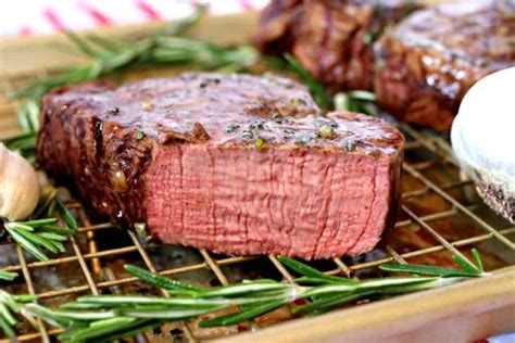 Learn how to make steak in air fryer oven. Air Fryer Filet Mignon That Tastes Like Upscale Restaurant ...