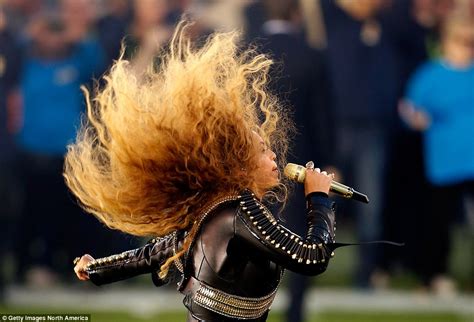 Beyonces Black Panther Super Bowl 2016 Halftime Show Slammed By Rudy