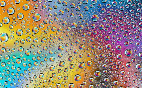 Gotas De Agua Con Colores Del Arcoiris Fondo De Pantalla 4k Hd Id5793