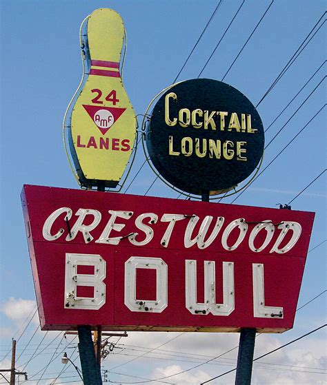 Crestwood Bowl Stlouis Mo Old Neon Signs Vintage Neon Signs Old