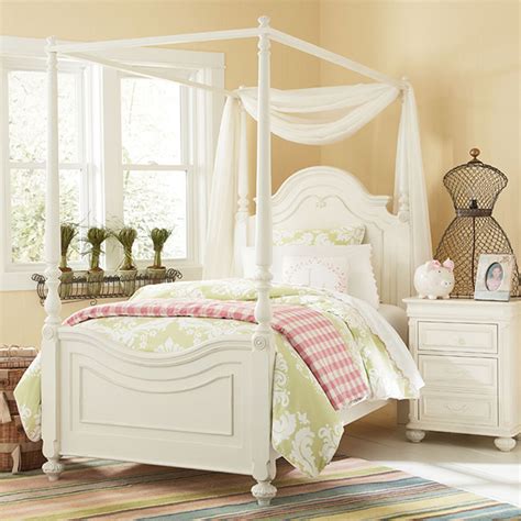 See more ideas about bed canopy, diy canopy, bed. 20 Whimsical Girls Full Canopy Beds Fit for a Princess ...