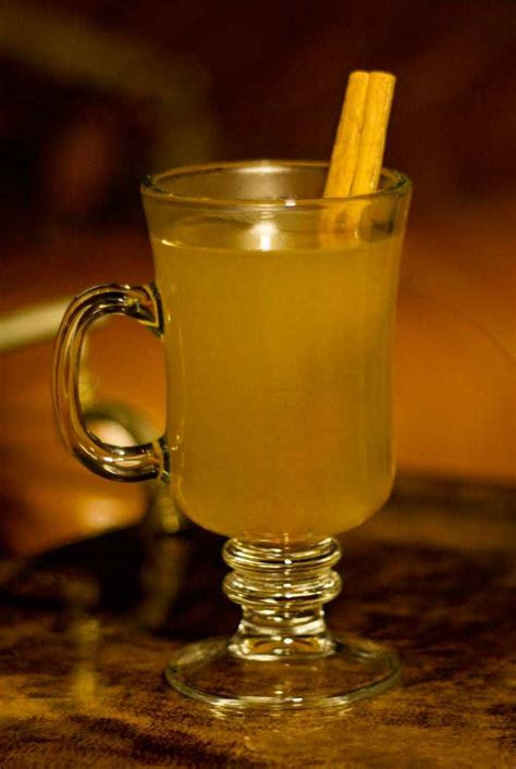 15 Hot Cocktails For Winter Best Warm Alcoholic Drink Recipes