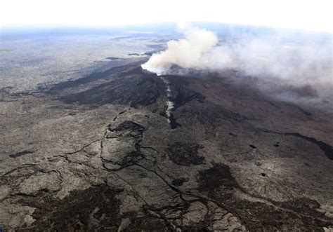 We had lunch/dinner at the lava rock. Active Volcanoes In Honolulu In 2021 : Kilauea Update: Scientists Downgrade Alert But Officials ...