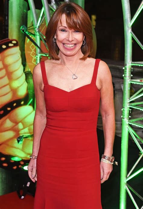 Sky News Kay Burley 61 Wows Fans As She Slips Into Plunging Swimsuit