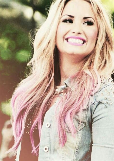 Her Smile Is The Best Demi Lovato Hair Hair Styles Demi Lovato