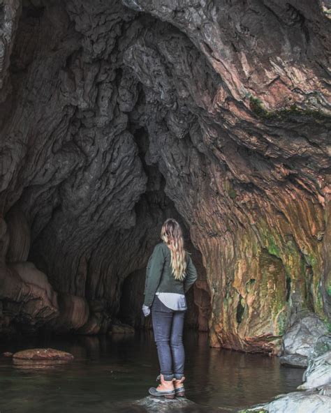 Hiking To The Natural Bridge Cavern In California The Break Of Dawns