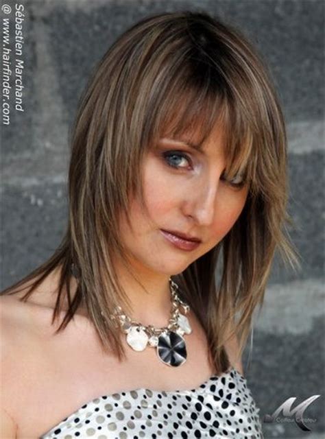 Meidum hair styles for women. Feathered Shag Hairstyles | Feathered Hairstyles For ...