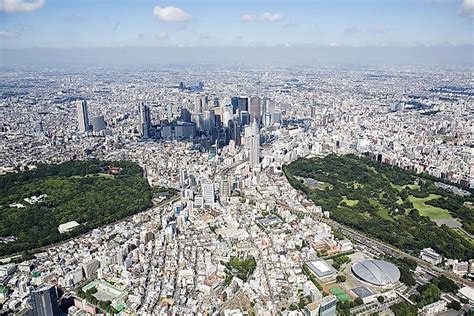 Istanbul takes the 13th position with one part of the city lying in europe and the other part in asia. 10 Biggest Cities In Japan - WorldAtlas.com