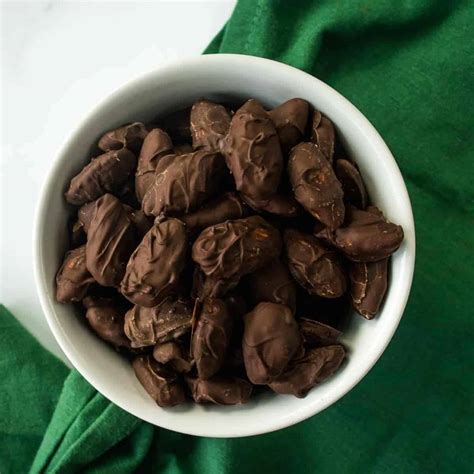 Dark Chocolate Almonds Hint Of Healthy
