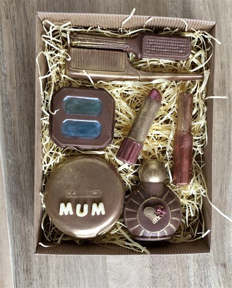 Chocolate Novelty Beauty Kit - A Little Gift of Love