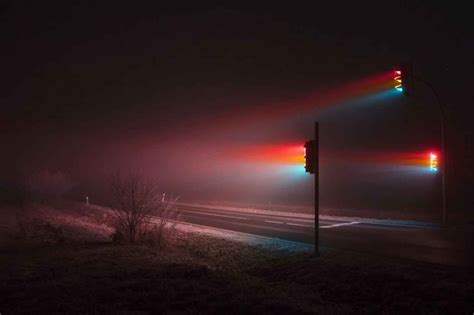 Tranquil Long Exposure Photos Of Traffic Lights In Fog By Lucas