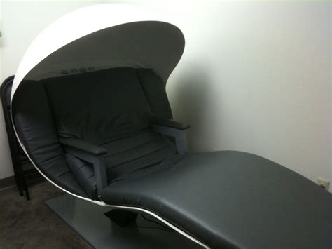 Minute suites average price starts at $42 per hour and $10.50 for an additional 15 minutes. Nap pod at Novotorium - Technical.ly Philly