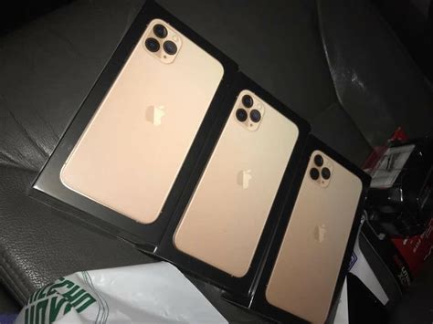 Apple iphone 11 pro and pro max review. Fotos zeigen Verpackung des iPhone 11 Pro Max › Macerkopf