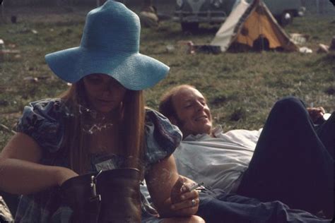 Summer Of 69 And The Enduring Fashions Of Woodstock Everything Zoomer