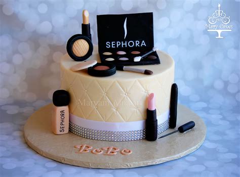 Let's get caked 🎨 lashes & more ! Sephora Makeup Cake - CakeCentral.com