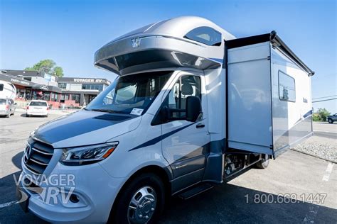 For Sale New 2023 Winnebago Navion 24d Class B And Vans And Class C