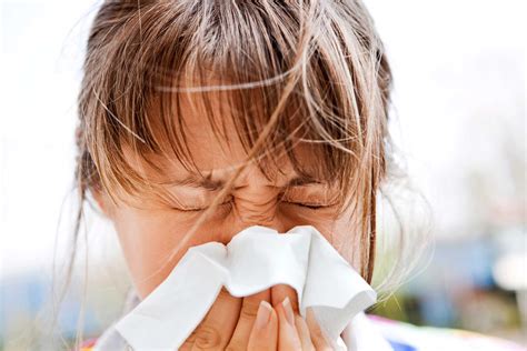 Sneezing 12 Weird Facts The Healthy
