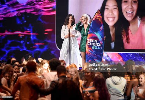 Lauren Jauregui And Olivia Holt Accept The Choice Female Hottie Award