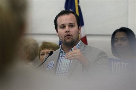 On friday, the former 19 kids and counting star appeared at the hearing at the u.s. Report: Josh Duggar may have sought counseling from ex ...
