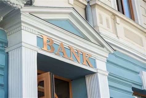 Bank Branches How To Improve Customer Experience In Banking