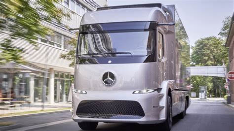 Mercedes Benz Drops More Details On Its 124 Mile Urban ETruck Concept