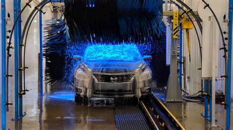What S The Difference Between Car Wash And Car Detailing In 2020 Car Wash Car Detailing
