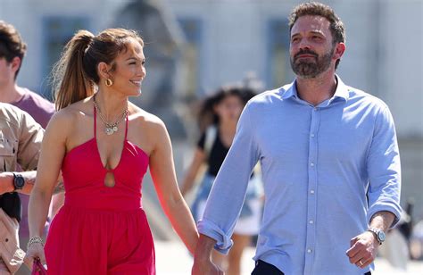 Jennifer Lopez And Ben Affleck Are Honeymooning In Paris — Here Are The