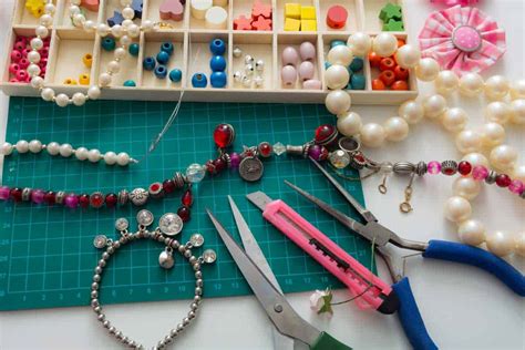 16 Types Of Beads For Jewelry Making