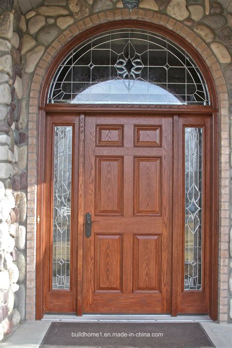 China Curved Top Solid Wood Exterior Front Entry Door with Sidelight ...