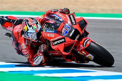 Use the following search parameters to narrow your results Spanish MotoGP™ 2021: race report and results