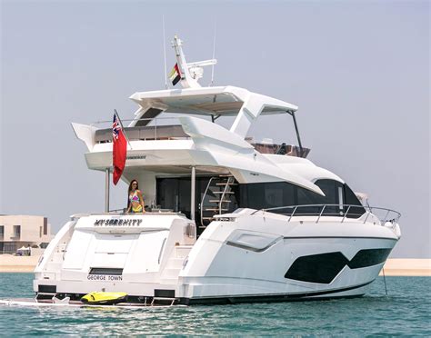 Sunseeker 70 Ft Luxury Yacht Rent In Dubai Golds Yacht