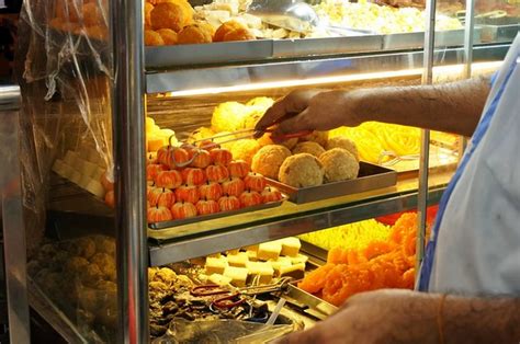 Food & dining · kuala lumpur. Top Must-Try Food In Kuala Lumpur: Indian & Pakistani - Zafigo