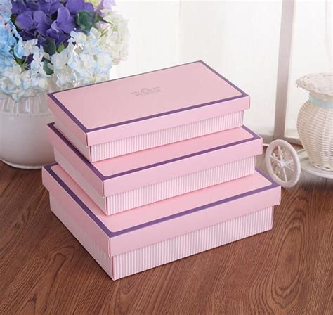 These great presentation gift boxes with solid lids convey fantastc quality with a matt finish in over 5 different colours. Pastel Colors Gift Boxes | Gift boxes with lids, Perfume ...