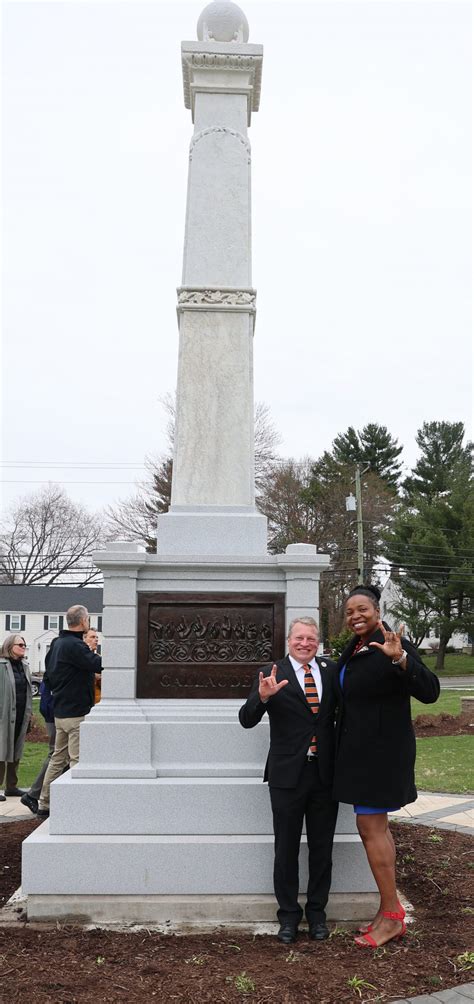 Restored Gallaudet Monument Unveiled at American School for the Deaf in