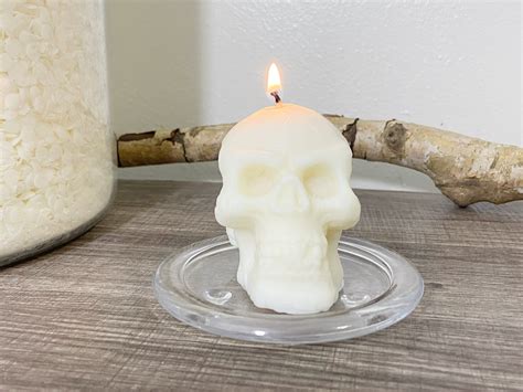 Halloween Skull Candle Bleeding Skull Figurine Candle Witchy Etsy