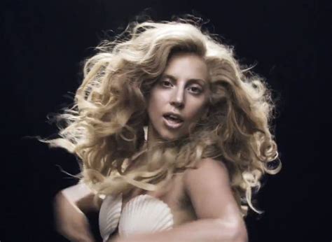 Lady Gaga Garners Round Of Applause For New Video