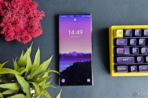 How To Customize The Lock Screen On Your Samsung Device
