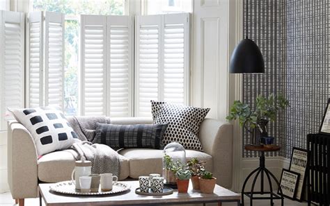 Our passion for cafe window shutters is second to none, as they are so versatile and pretty much suit you can see an example of cafe style shutters on a bay window here which shows how properties opposite can't see into the room, which goes for. Cafe Style Shutters - Shutter Store UK