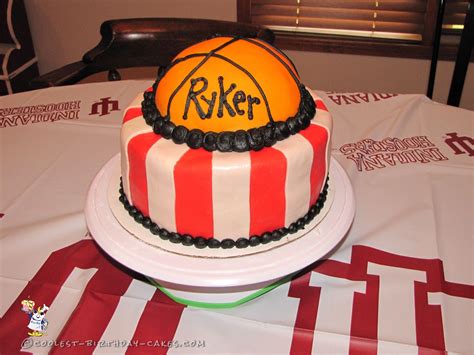 Indiana Hoosiers Basketball Theme Cake Indiana Hoosiers Basketball Hoosiers Basketball