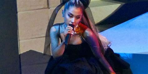 Ariana Grande S Teased Her Collab With Nicki Minaj Spin1038