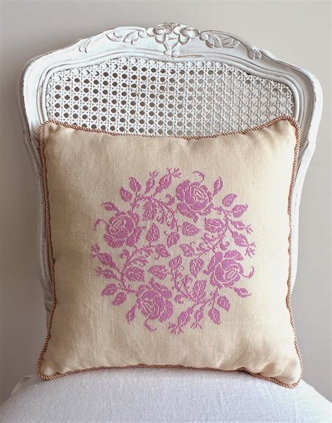 Check out our cross stitch pillow selection for the very best in unique or custom, handmade pieces from our decorative pillows shops. Sew French: Roses & Tutus