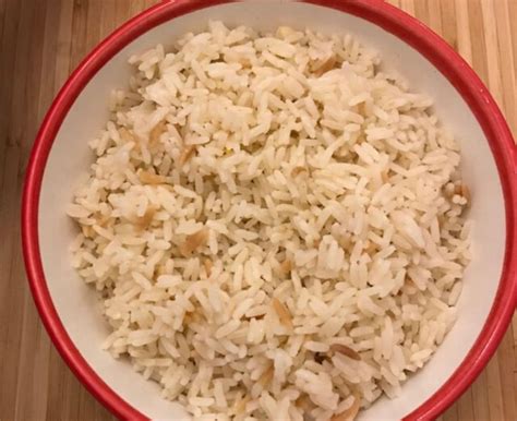 Turkish Rice Pilaf With Orzo Recipe Sehriyeli Pilav