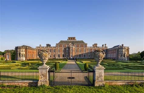 Fabulous Historic Houses Too Few Of Us Know About That You Simply Must