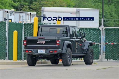 Bronco Pickup Hinted By Sighting Of Ford Testing A Jeep Gladiator