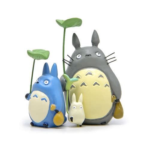 Special Offer 1pcs Totoro With Leaf Action Figure Toys Studio Ghibli