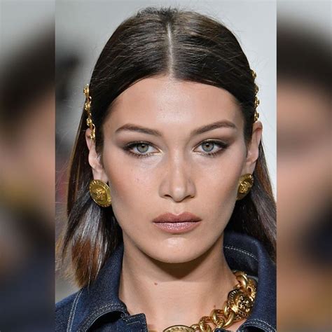 After a brief vacay in miami with her beau, in january 2016 bella hadid jumped right back into the game by. Bella Hadid Plastic Surgery Makeover Exposed By Top ...